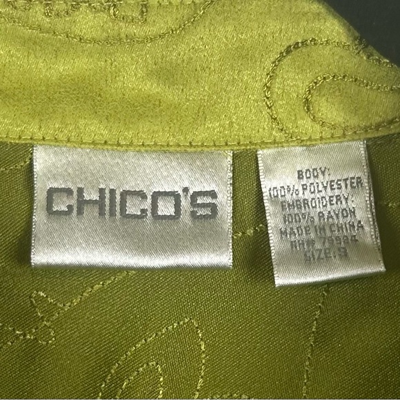 Chico’s Chartreuse/Lime Green Long Sleeve Button Up Blouse w/ Embroidery. - Picture 2 of 6